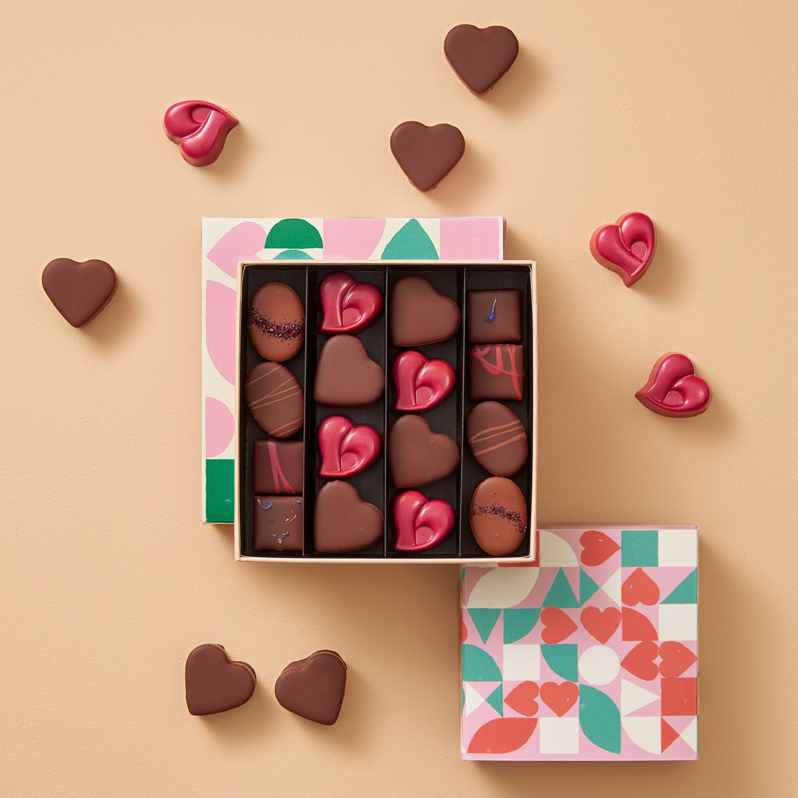 Chokladask Valentin 16 bitar
